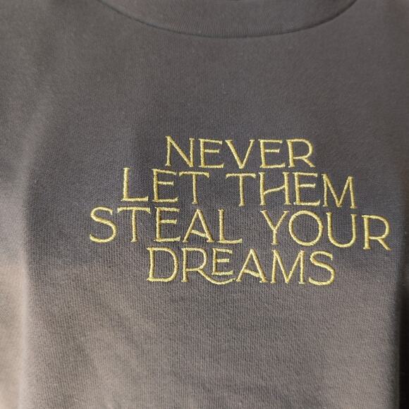 Converse x Willy Wonka Never Let Them Steal Your Dreams Crewneck Pullover S NWT - Picture 6 of 10